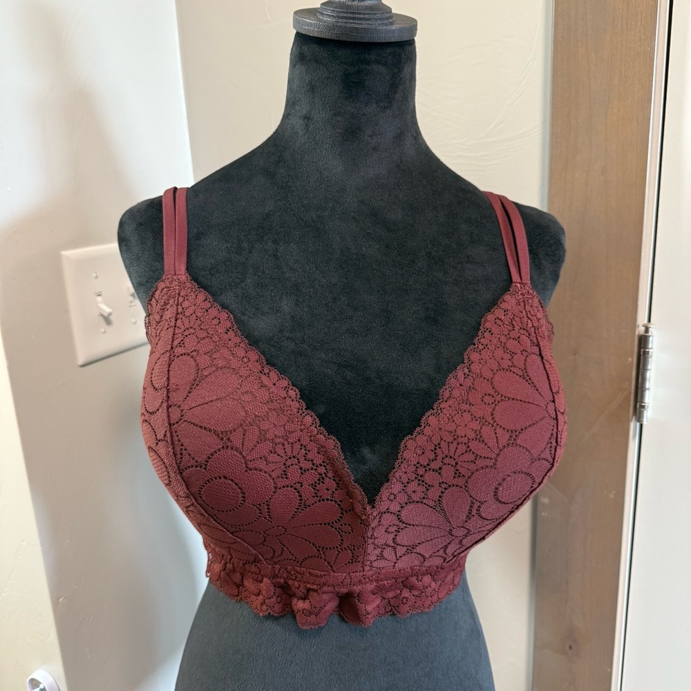 Aerie Maroon Red Lace Bra Bralette Padded Adjustable Ruffle 38DD